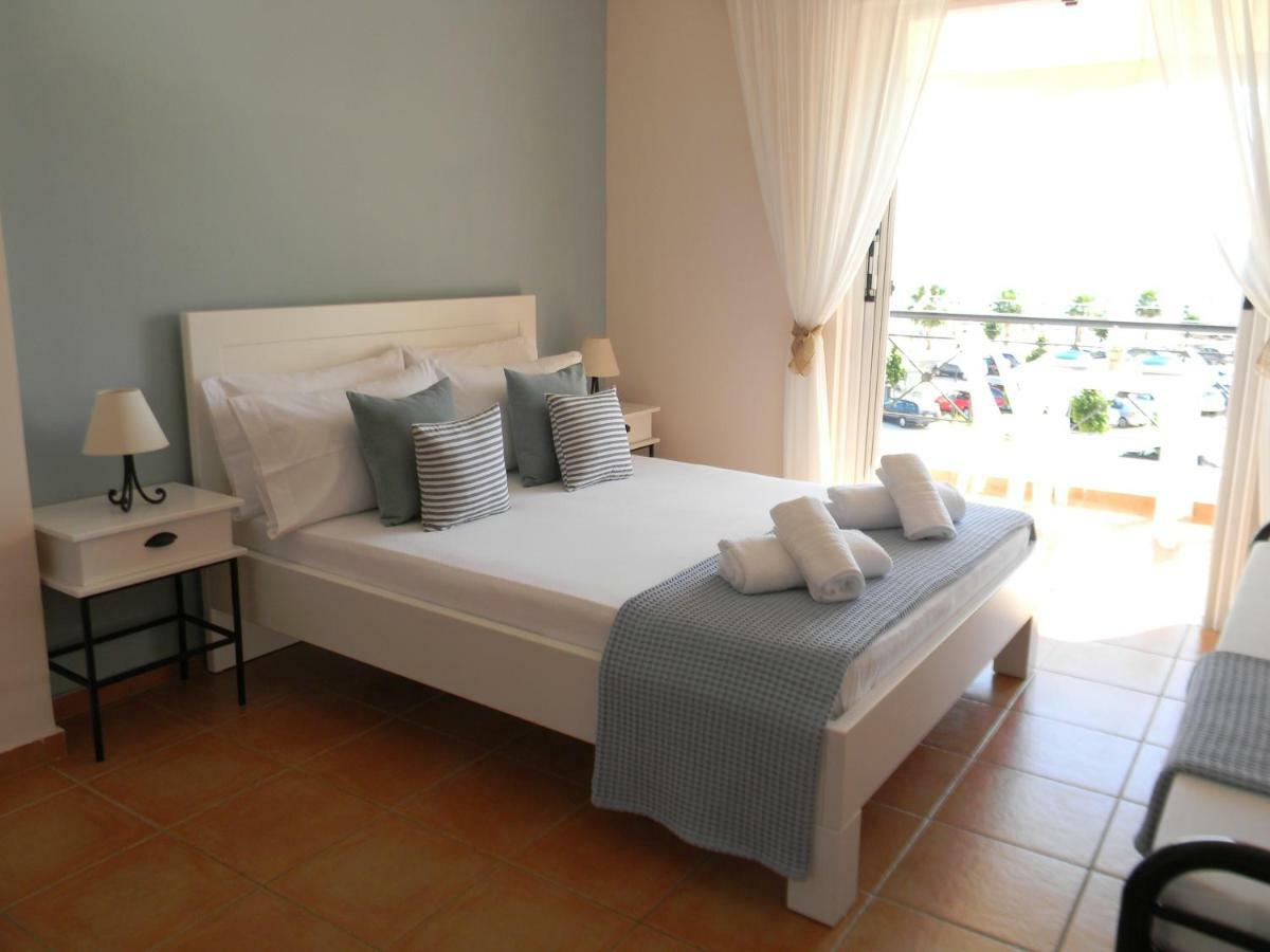 Villa Kostandin เคพาโร ภายนอก รูปภาพ